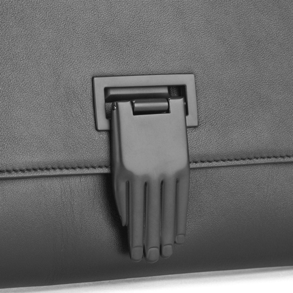 💕OPENING CEREMONY💕 Nokki  Leather Hand Clasp Clutch Bag Black NWT - Picture 3 of 8